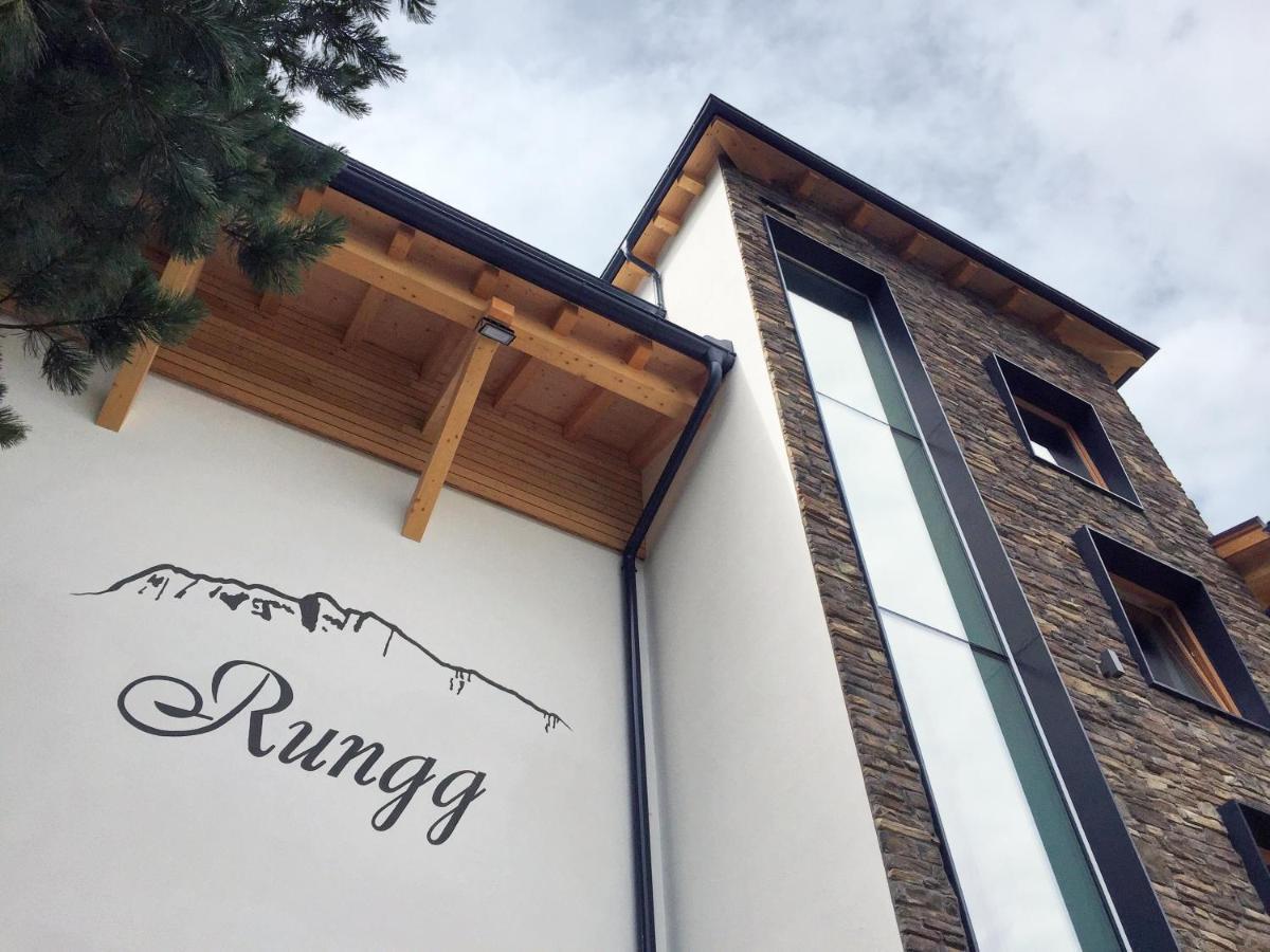 Guesthouse Rungg Badia  Exterior photo